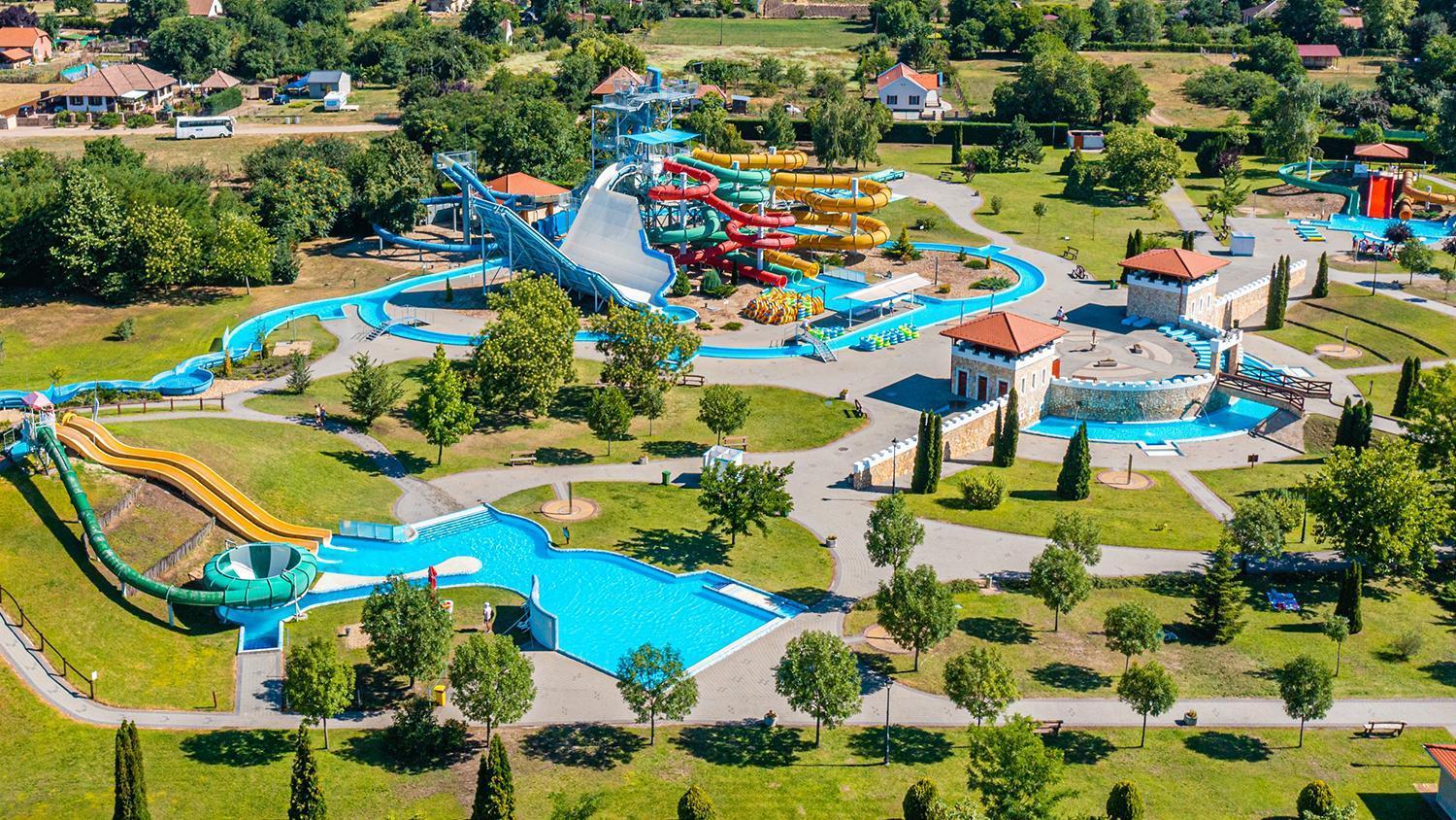 Panorama Apartman Cegled Exterior photo